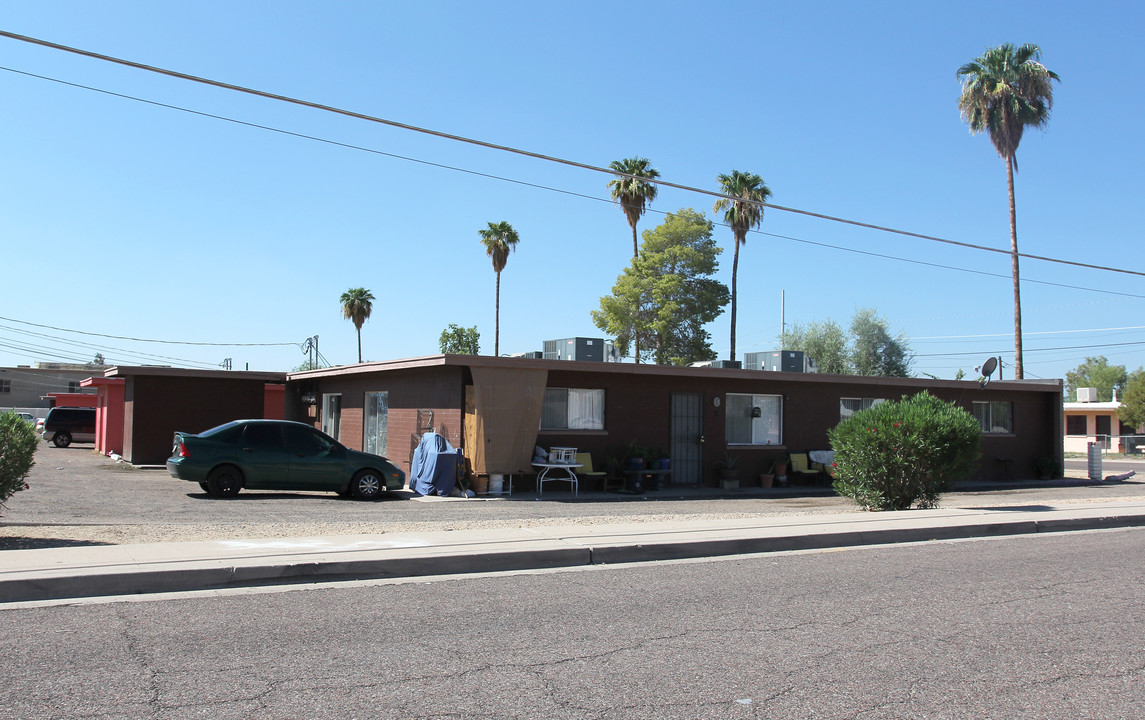 9847 N 11th Ave in Phoenix, AZ - Building Photo