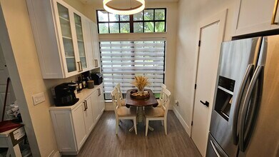 1014 Malcolm Ct in Oviedo, FL - Building Photo - Building Photo