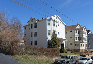 95 Lyman St in New Britain, CT - Building Photo - Building Photo