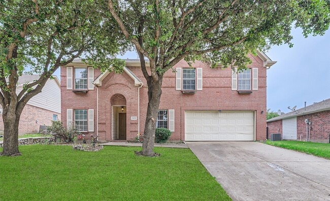 property at 1406 Buckingham Dr