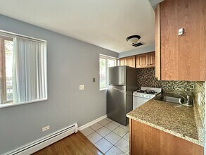 5820 N Sheridan Rd in Chicago, IL - Foto de edificio - Building Photo