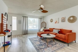 7520 W Bails Ave in Lakewood, CO - Building Photo - Building Photo