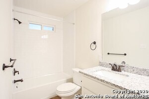 10330 Lynwood Branch in San Antonio, TX - Foto de edificio - Building Photo
