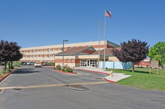 Albuquerque Silvercrest Residences in Albuquerque, NM - Foto de edificio - Building Photo