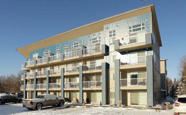 The Nest in Spruce Grove, AB - Building Photo - Building Photo