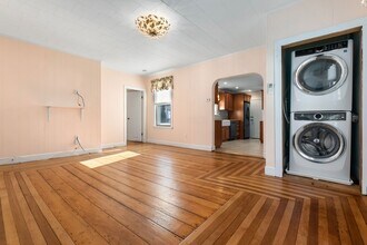 839 Winthrop Ave-Unit -1 in Revere, MA - Building Photo - Building Photo