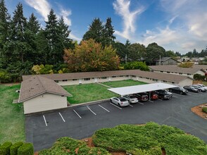 Timberwood Court in Tacoma, WA - Building Photo - Building Photo
