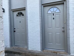 8000 Sonnet Ave, Unit A in Austin, TX - Building Photo - Building Photo