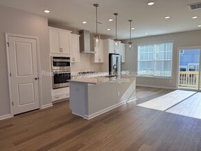 2805 Carbondale Ct in Apex, NC - Building Photo - Building Photo