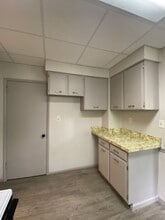 1127 Maple Row in Elkhart, IN - Building Photo - Building Photo