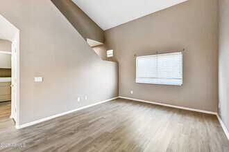 8053 W Waltann Ln in Peoria, AZ - Building Photo - Building Photo