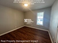 429 Pearce Ave photo'