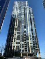 211 N Harbor Dr, Unit 1303 in Chicago, IL - Building Photo