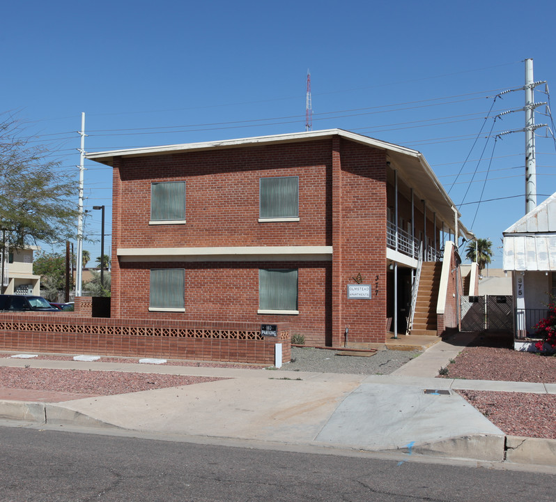 Olmstead Apartments in Phoenix, AZ - Building Photo