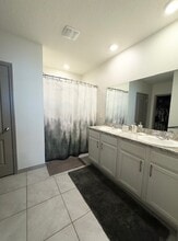 1414 Fox Squirrel Dr in Davenport, FL - Building Photo - Building Photo