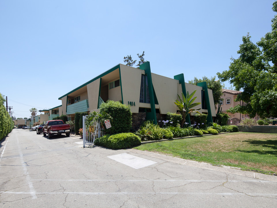 Vista Magna Apartments in Arcadia, CA - Foto de edificio