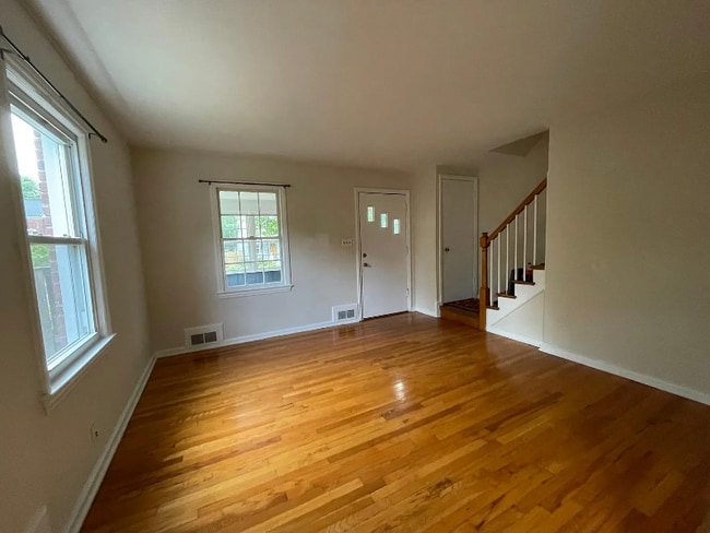 5937 Monticello Rd in Alexandria, VA - Building Photo - Building Photo