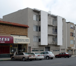 1330 Irving St in San Francisco, CA - Building Photo - Building Photo