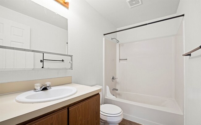 2324 Valencia St, Unit 2 in Bellingham, WA - Building Photo - Building Photo