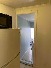 3131 W 16th Ave in Hialeah, FL - Building Photo - Building Photo
