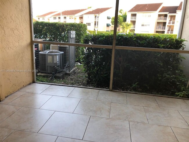 15325 SW 106th Terrace in Miami, FL - Building Photo - Building Photo
