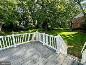1213 Forestville Dr in Great Falls, VA - Building Photo - Building Photo