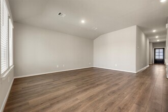 17886 Stone Ter Ct in Montgomery, TX - Building Photo - Building Photo