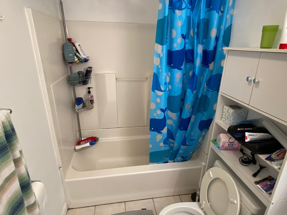 58 Mansfield St, Unit 3 in Boston, MA - Building Photo