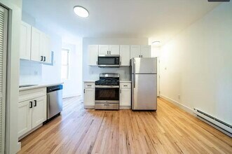 163 3rd St in Hoboken, NJ - Building Photo - Building Photo