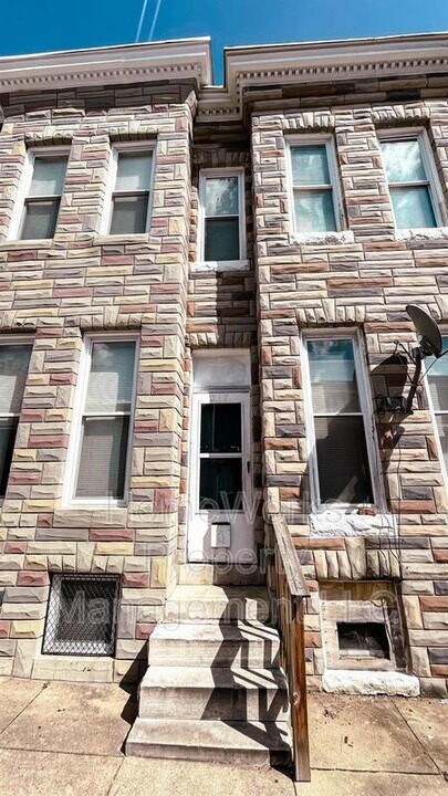 317 S Mount St Photo