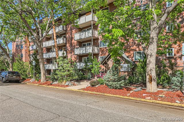 property at 1270 N Marion St