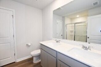 1046 Laconic Dr in Myrtle Beach, SC - Building Photo - Building Photo