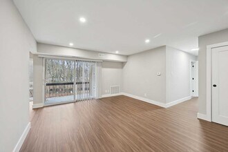 The Vista in Voorhees, NJ - Foto de edificio - Building Photo