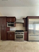 3306 Shadowwalk Dr in Houston, TX - Building Photo - Building Photo