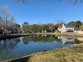 1291 Worthy Ct in Mount Pleasant, SC - Foto de edificio - Building Photo