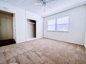 17905 Crenshaw Blvd, Unit B in Torrance, CA - Building Photo - Building Photo