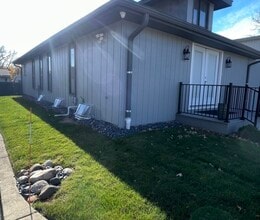 26073 W Grand Ave in Ingleside, IL - Building Photo - Building Photo