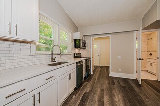 1807 Erie St in Charlotte, NC - Building Photo - Building Photo