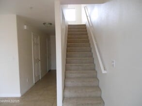 655 Desert Springs Ct in Fallon, NV - Building Photo - Building Photo