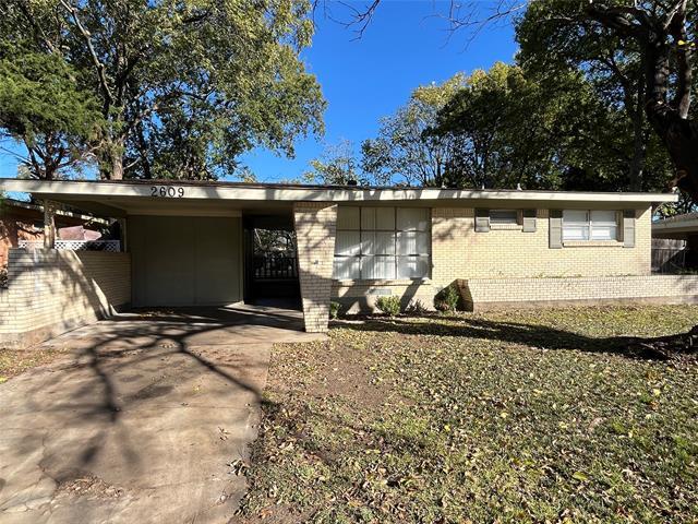 2609 Costa Mesa Dr in Dallas, TX - Building Photo - Building Photo