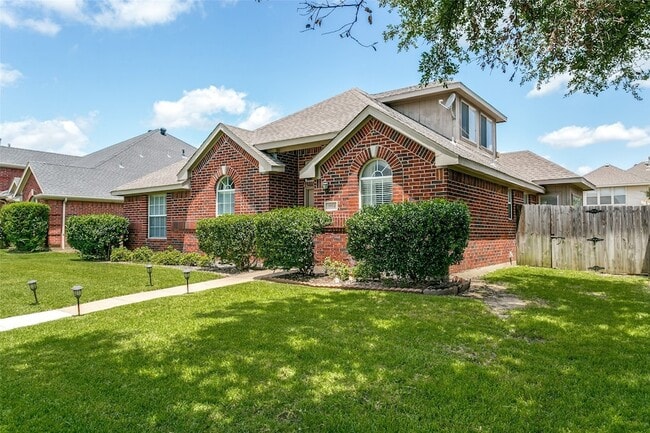 property at 3914 Randall Ln