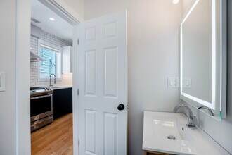 17 Linden St, Unit 2 in Boston, MA - Foto de edificio - Building Photo