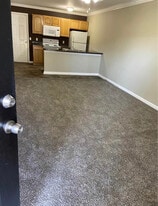 36 Glass Rd in La Fayette, GA - Building Photo