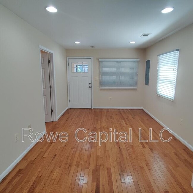 2931 Stanton Rd SE in Washington, DC - Building Photo - Building Photo