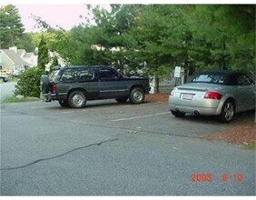 22 Bowstring Way in Marlborough, MA - Building Photo - Building Photo