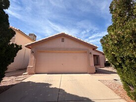 22816 N 20th Pl in Phoenix, AZ - Building Photo