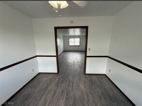 8421 Colwyn Ct in Youngstown, OH - Building Photo - Building Photo