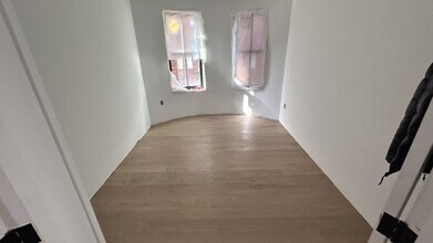 34 Orkney Rd, Unit 1 in Boston, MA - Building Photo - Building Photo