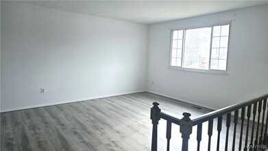 234 Robin Rd in Buffalo, NY - Building Photo - Building Photo