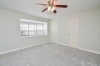 10324 Longmont Dr photo'